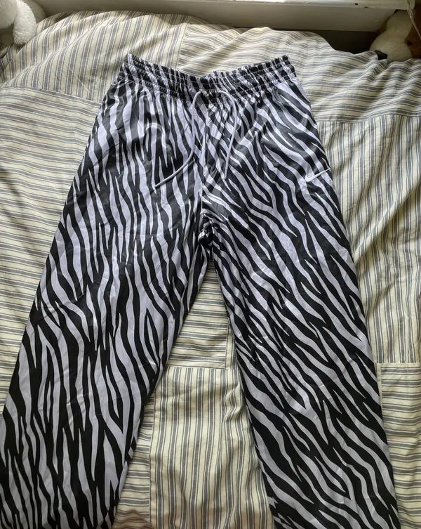 Nike NWT  Zebra Print track pants - Image 3