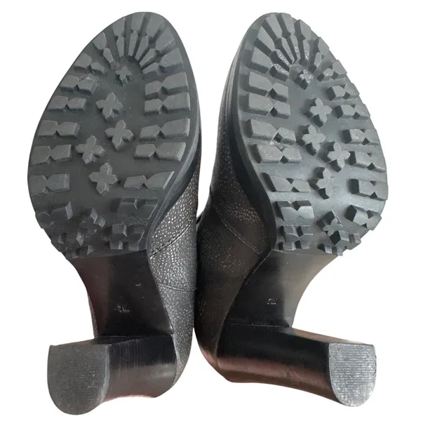 Tory Burch Sullivan Booties 7 Irish Charcoal Leather Lug Platform Chelsea - Image 7