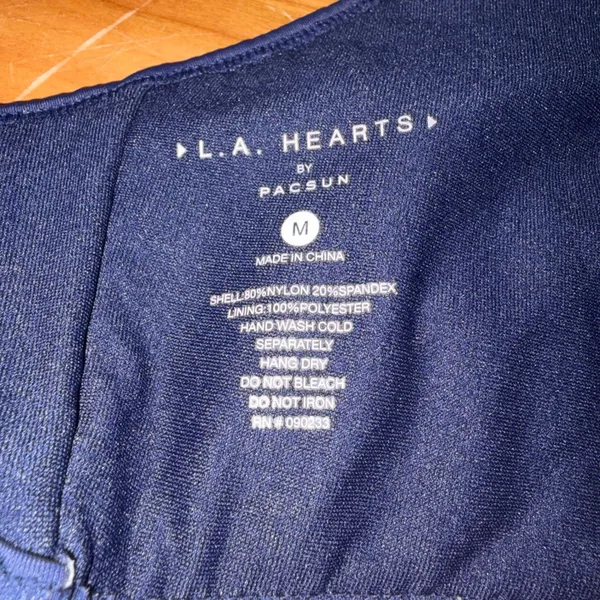 LA Hearts by PacSun Navy Blue‎ Floral Smocked Bikini Top Size Medium Adjustable - Image 5