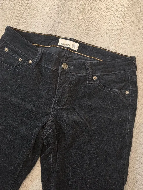 Old Navy Womens Black Corduroy Skinny Pants Size 8 Regular fuzzy soft - Image 6