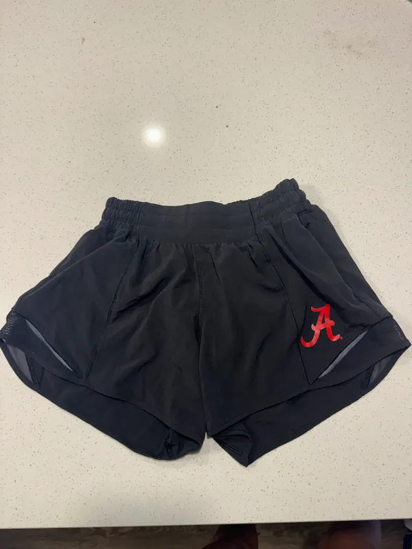 Alabama Hotty Hot 4” Shorts - Image 2