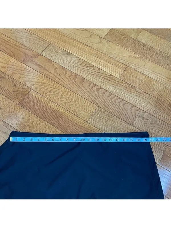 Nike Dri Fit Workout Capri Wide Leg Pants Womens Medium Black Elastic Wide Waist - Image 13