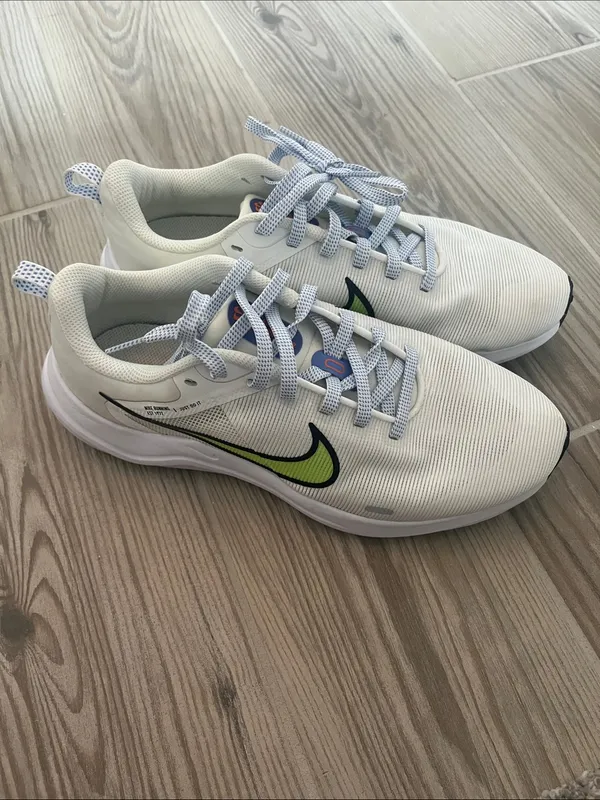 Nike Downshifter 12 Running Sneakers (Sz 8.5) Summit White/ Lime Blast - Image 2