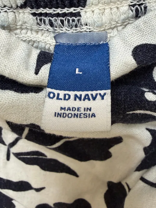 Old Navy - Image 5