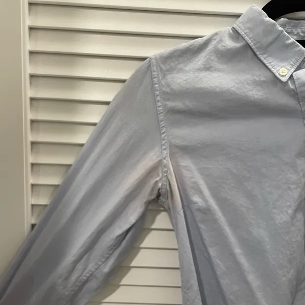 GAP Blue Button Down Shirt Crisp Cotton Top - Image 2