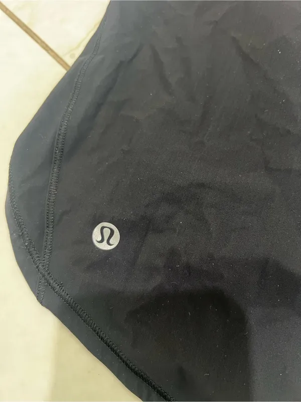 Lululemon Black Sculpt Tank Top Size 6 US - Image 4