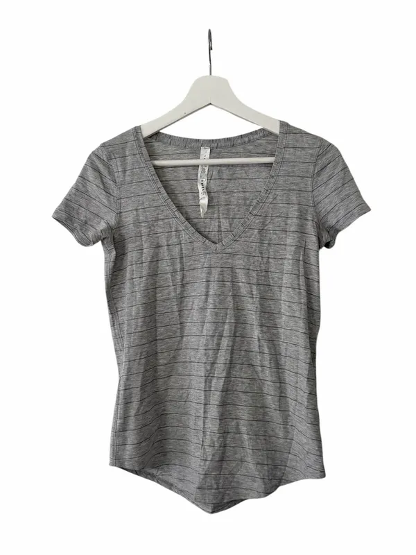 Lululemon Love Tee Short Sleeve V-Neck T-Shirt NEW - Image 2