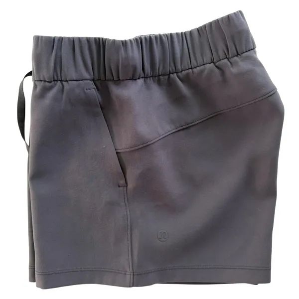 Lululemon On The Fly Short *Woven *2.5" Moonwalk Grey Size 4 Golf Summer Beach - Image 4