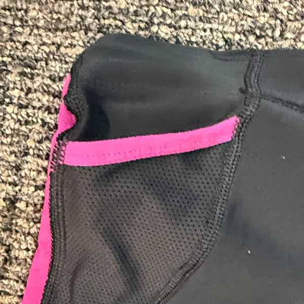 Nike Women’s Large DriFit Black with Pink Trim Capris - Image 5