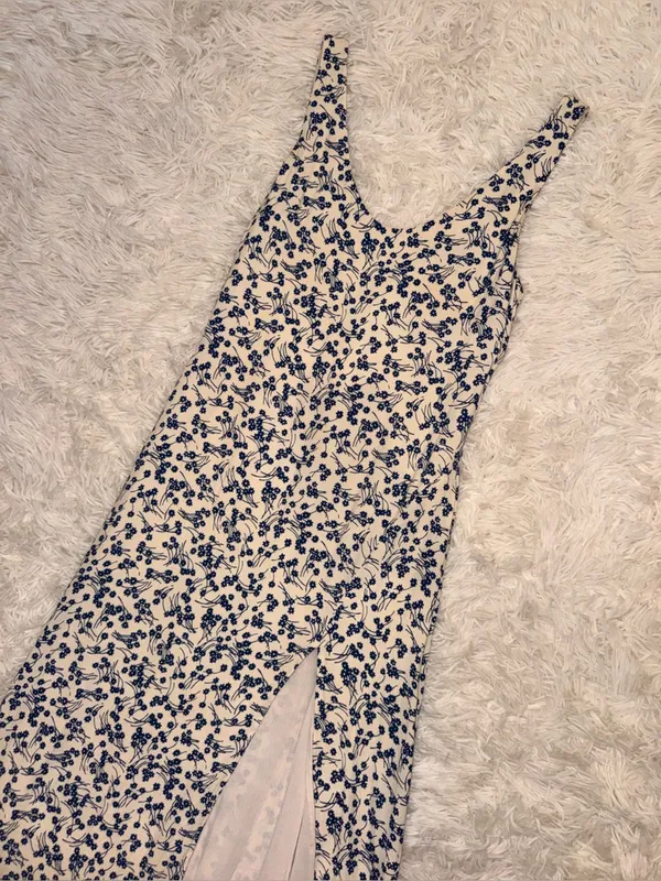 NEW Reformation Vika floral midi sun dress sz 2 - Image 4