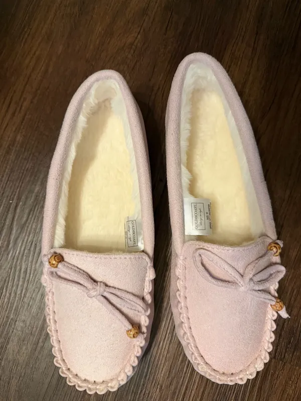 Gold Coast Mini Sling Bag And Moccasin Slippers Size 10 - Image 2