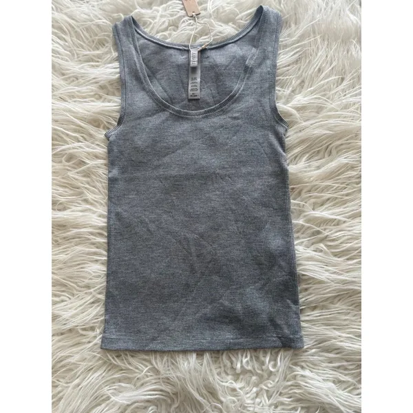 Skims Soft Lounge Tank Top Heather Grey Size XS - Image 3
