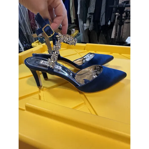 Jewel Badgley Mischka Robles Kitten Heel Evening Pumps Navy Satin Size 7 - Image 4