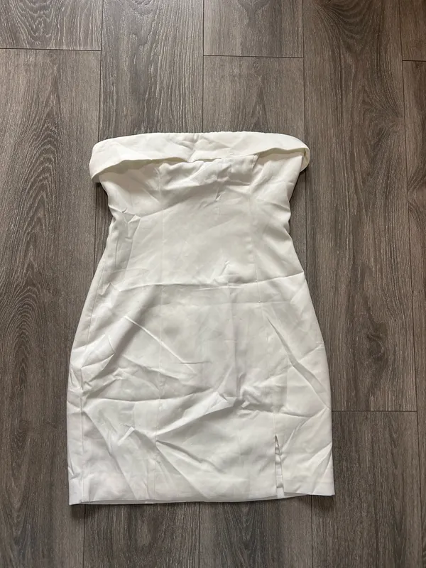 New Showpo Tricia Mini Dress Strapless Foldover Neckline Dress Size Small - Image 5