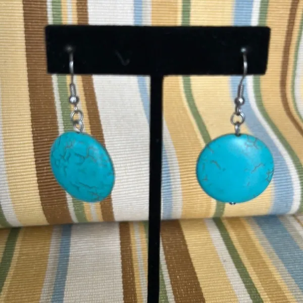Silver Paperclip Turquoise Teardrop Pendant Matching Round Earring Set Classic - Image 5