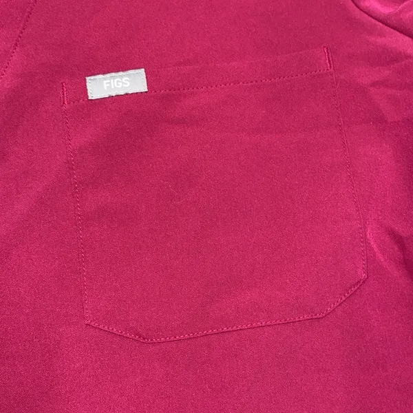 FIGS nurses scrub top size small - Image 4