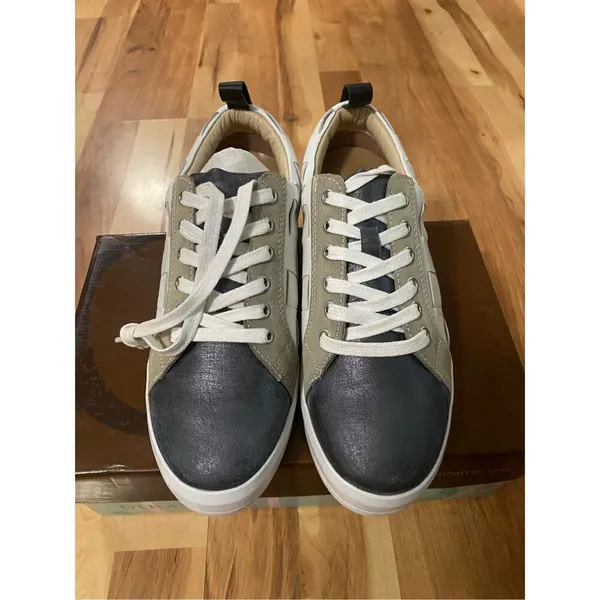 Diba True Yuliana Black White Leather Sneaker Size 8.5 New With Box - Image 4