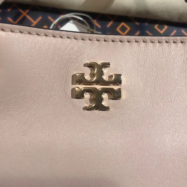 Tory Burch Shoulder tote - Carter Small Convertible Tote in Shell Pink - Image 3