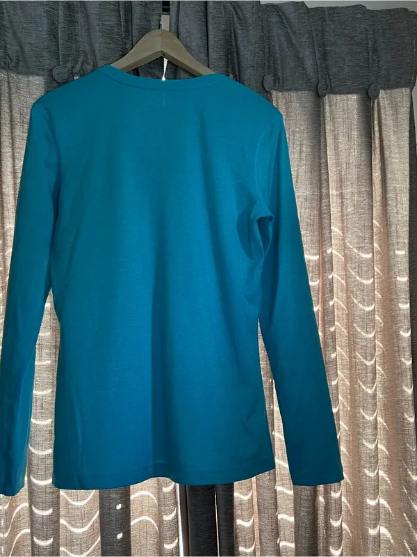 Nike Dri Fit Regular Fit Teal V-Neck Long Sleeve Athletic Top Size Medium - Image 10