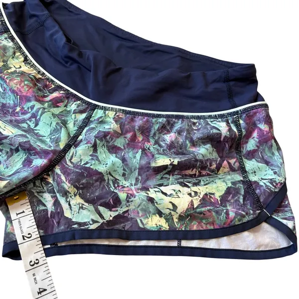 Lululemon Speed Up Shorts Women 4 Abstract Workout Summer Beach Low Rise Running - Image 11