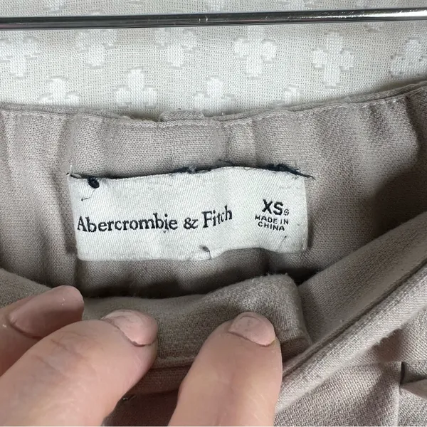 Abercrombie & Fitch Cream High Rise Pleated‎ Wide Leg Trouser Pants - Image 5