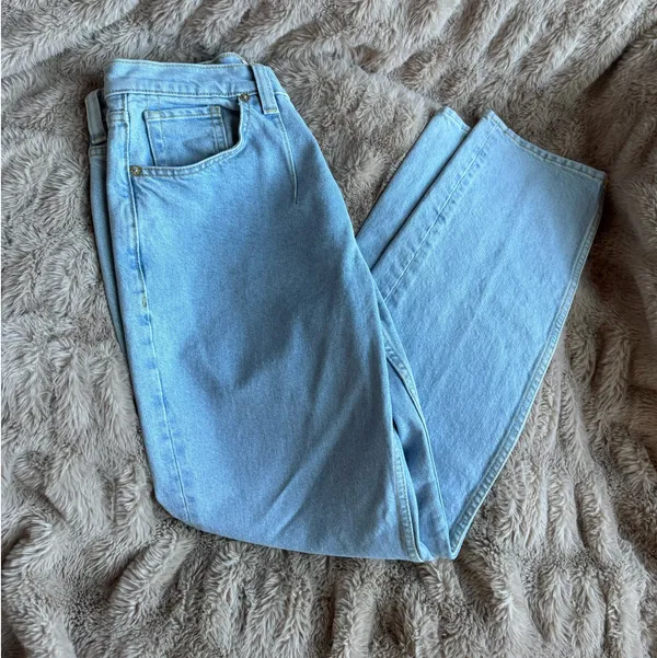 We The Free A New Day Mid Ride Straight Leg Jeans - Image 4