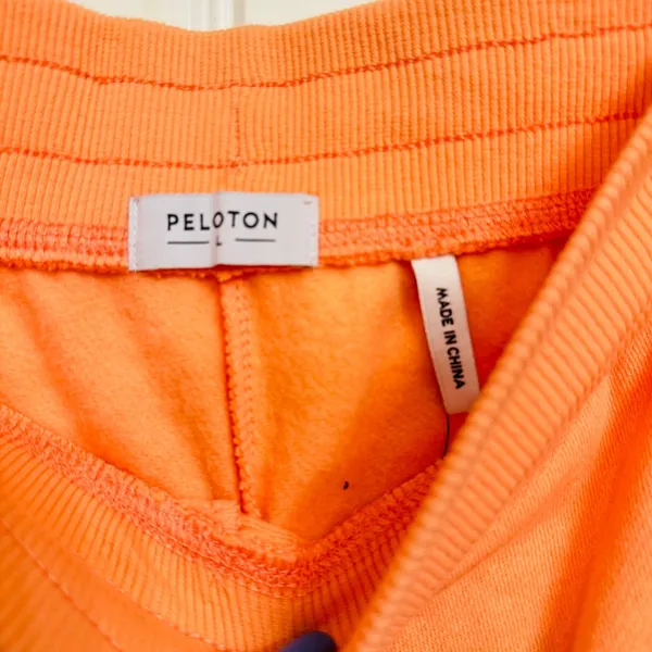 198 | NWT Peloton Ultimate Lightweight Jogger Sweatpants‎ Orange Womens L - Image 4