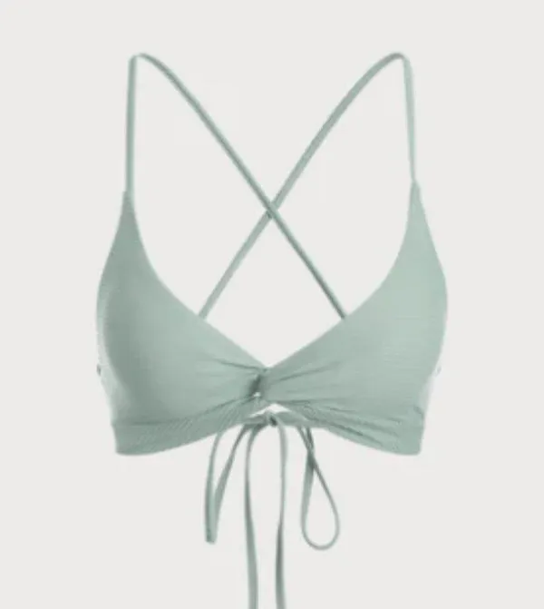 BERLOOK The Twist Backless Bikini Top AND BOTTOM 20 - Image 5