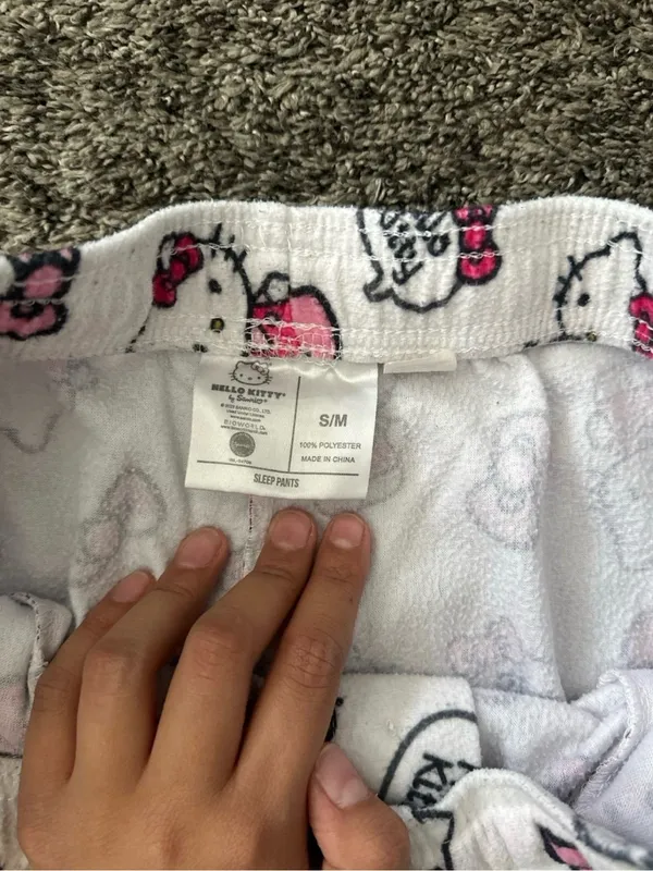 Hello Kitty Pajamas Bottoms Size S/M 0094 - Image 2