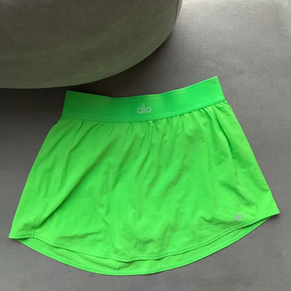 Alo Yoga Match Point Tennis Skirt Green Glow S - Image 2