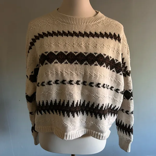 Polo Ralph Lauren Oversized Geometric-Motif Cropped Sweater | Size: M - Image 4
