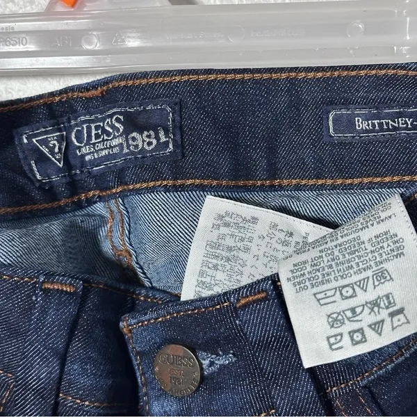 Guess Women Dark Blue Denim Jeans Britney Boot‎ size 28 - Image 3