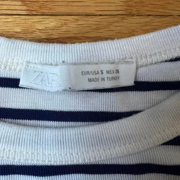 Zara Women's White and Blue T-shirt - Image 2