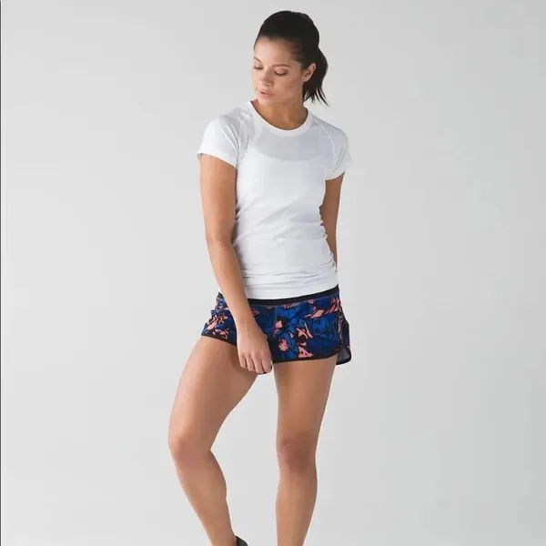 ✨ Lululemon Speed Short
Paint Storm Harbor Blue Multi / Black✨ - Image 2