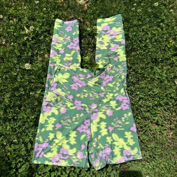 OFFLINE By Aerie Real Me High Waisted Crossover Legging Size M - Image 2