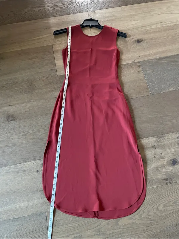 ALC Frank Size 2 Sleeveless Shift Dress Cut Out Back Brick Color Midi Slit - Image 10