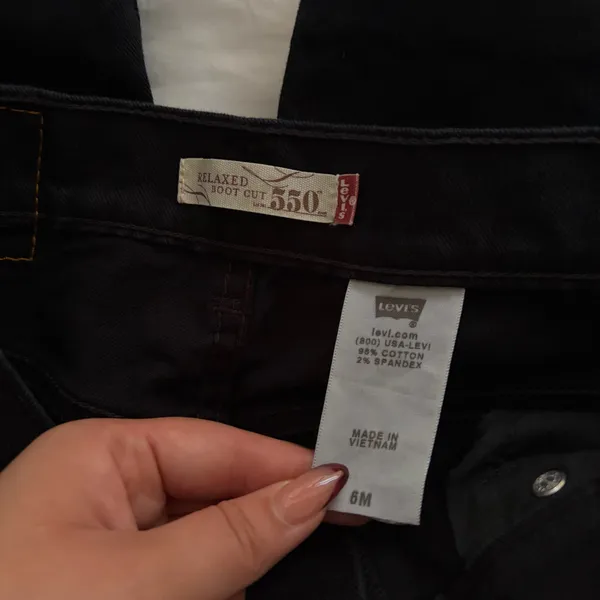 Levi’s black relaxed bootcut 550 jeans - Image 6