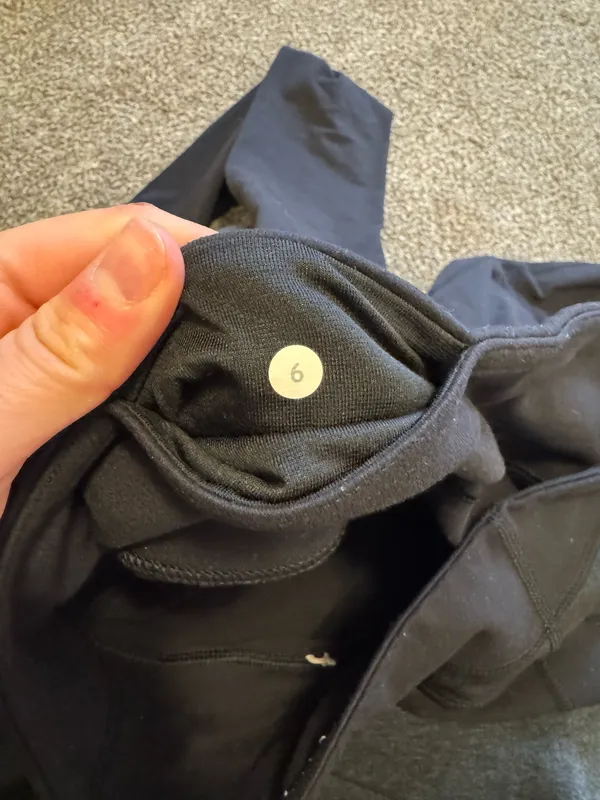 Low-Rise Lululemon Leggings Wunder Under - Image 5