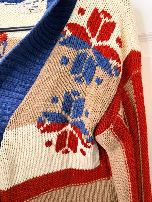 Vtg Sears Contemporary Corner Open-Front Shawl Cardigan Sweater Tan Red - Image 4