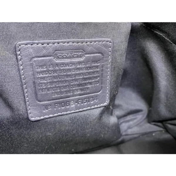 coach shopping xl w w add on winnie the pooh tie b - Image 9