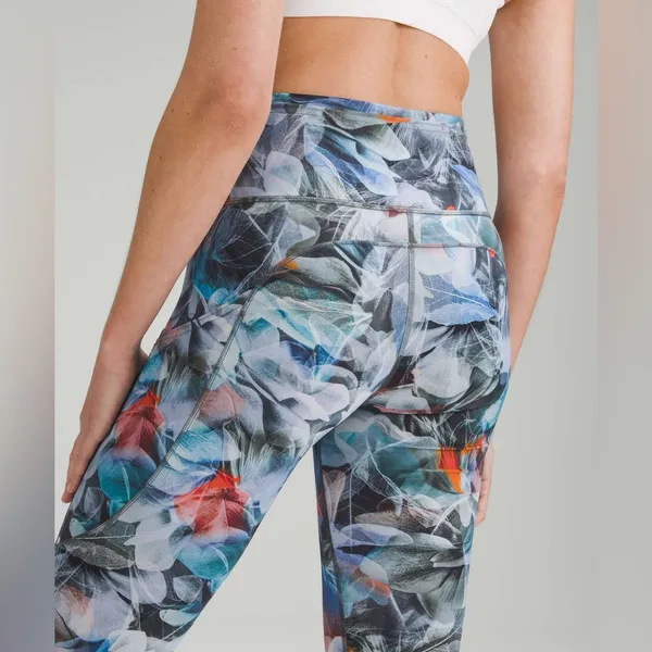 Lululemon fast and free high-rise tight Size 12 - Image 3