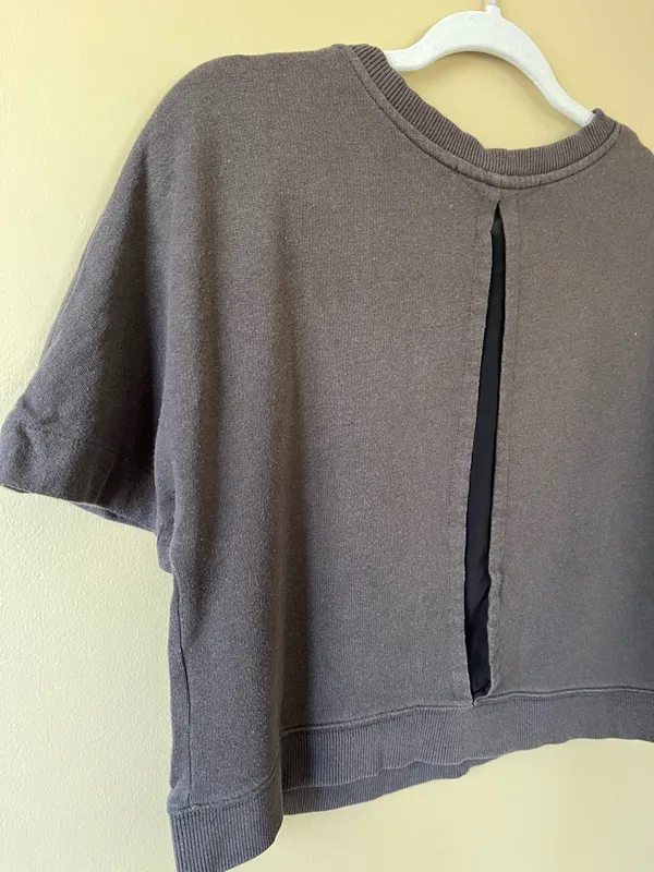 All Saints Short Sleeve Cropped Sweatshirt Shirt - Image 6