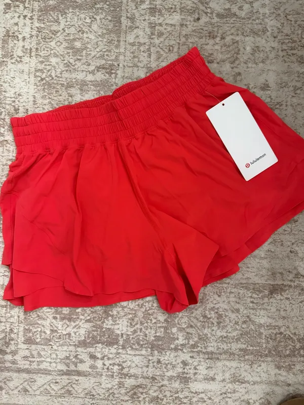 Lululemon Shake it out shorts - Image 3