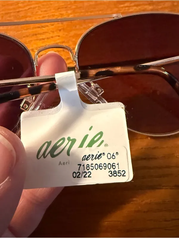 Aerie Sunnies So Fly Gold-Tone Aviator Sunglasses NEW - Image 4