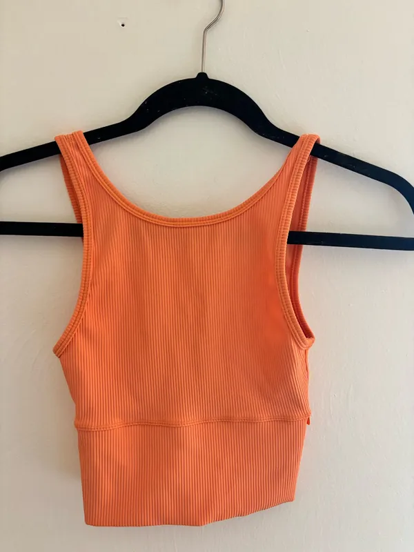 Lululemon Ribbed Tank Power Pivot - Image 3