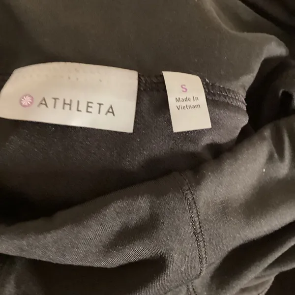 Athleta Women's Black High-Waist Drawstring Hiking Shorts - Image 2