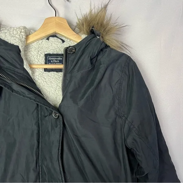Abercrombie & Fitch Navy Blue Sherpa Lined Military Parka Jacket M‎ - Image 6