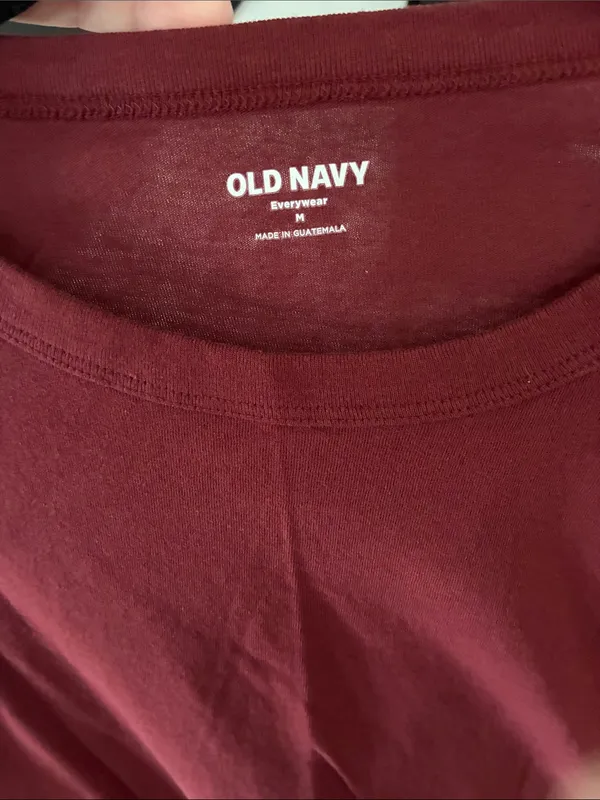 Old Navy long sleeve tee - Image 3