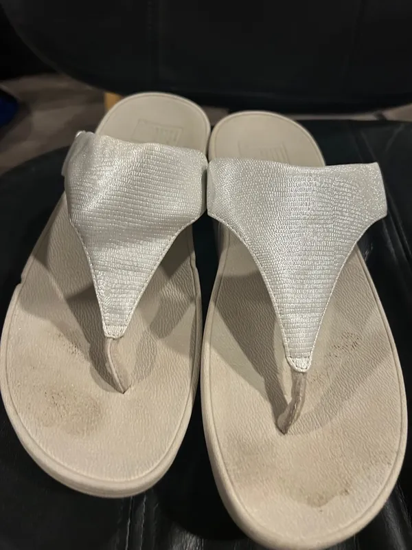 Women’s White Comfort Flip Flop Sandals - Cushioned Thong Style - Image 4