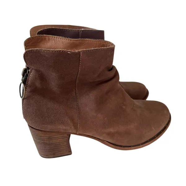 Beek Strix Suede Ankle‎ Bootie Taupe 10 Heeled - Image 6